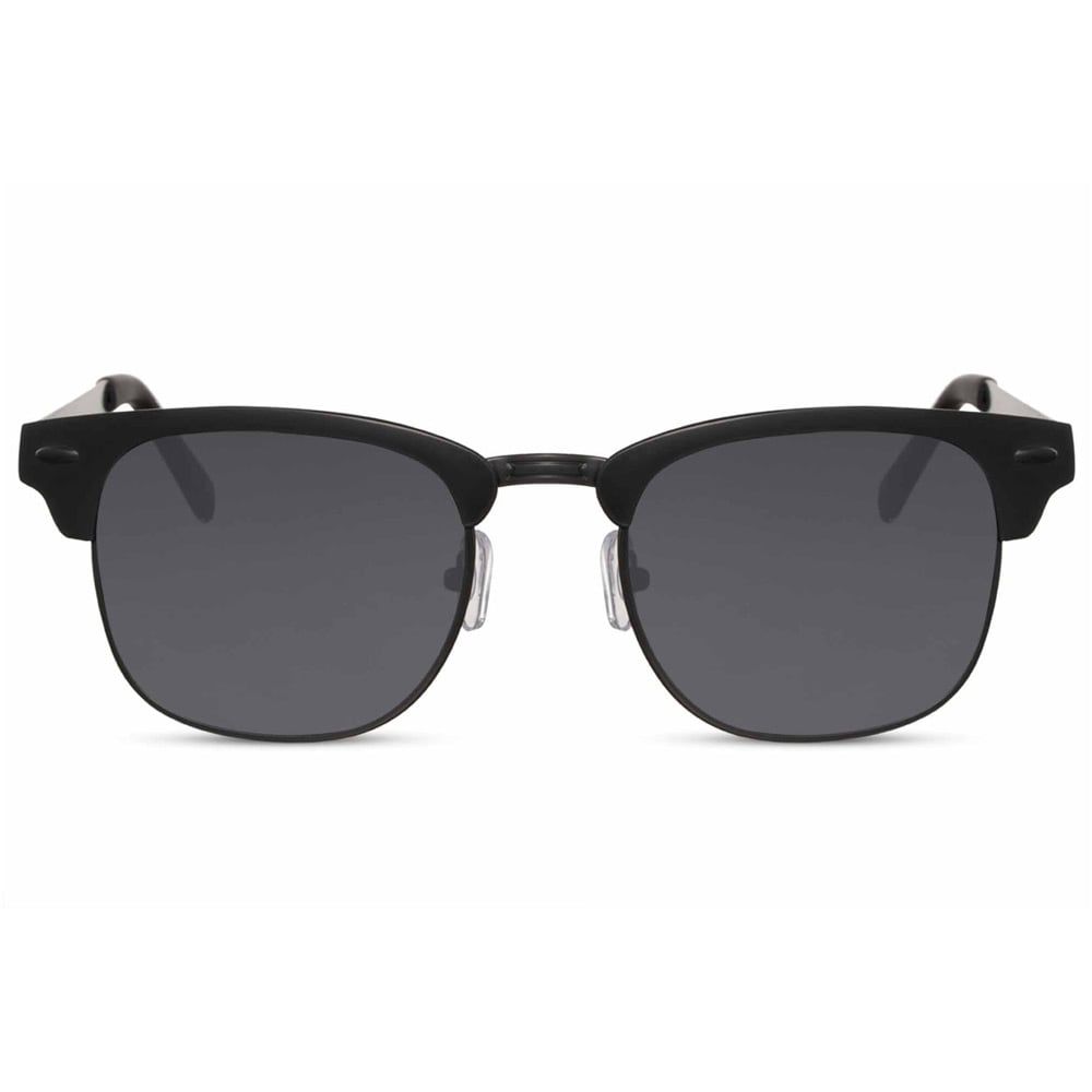 Solbriller med svart halvramme og svart glass