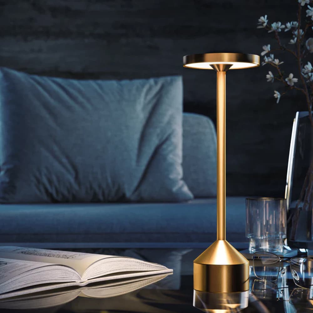 Stockholm Trådløs Bordlampe – Moderne Design med Justerbart Lys